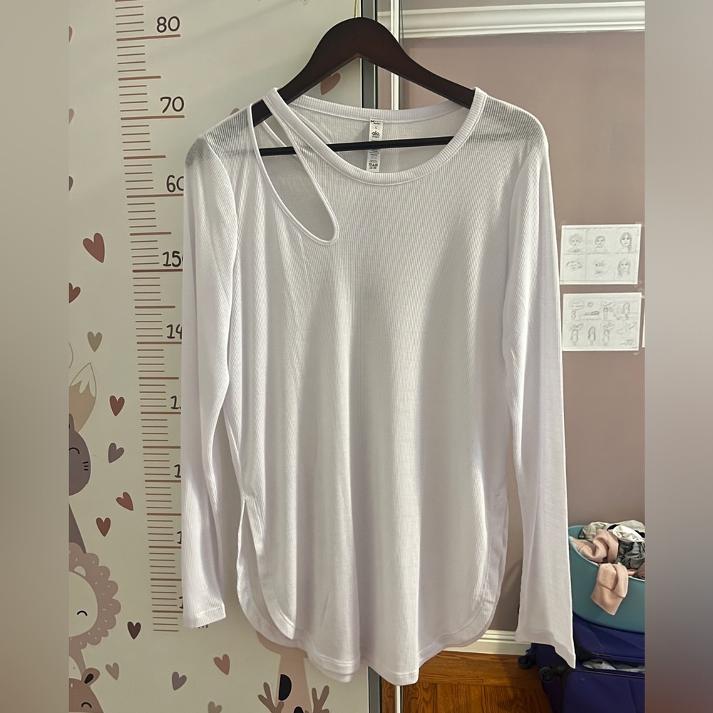 Alo Size L White Ribbed Longsleeve